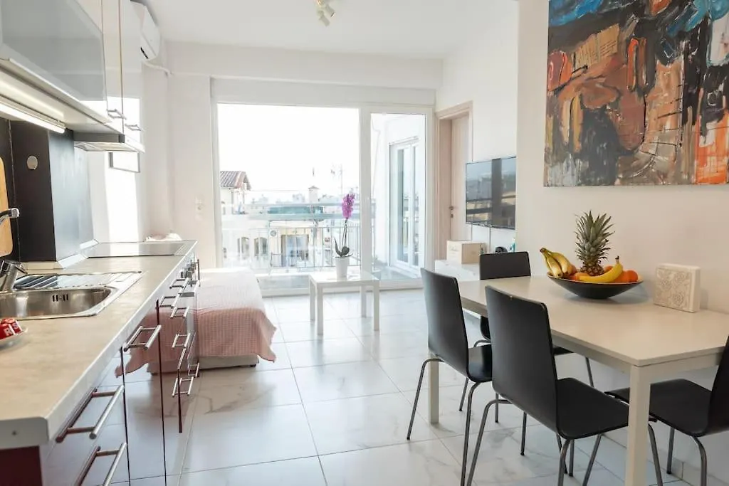 סלוניקי Queens Suite