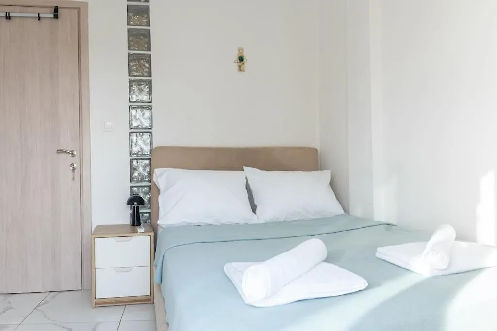 Queens Suite Thessaloniki 0*,